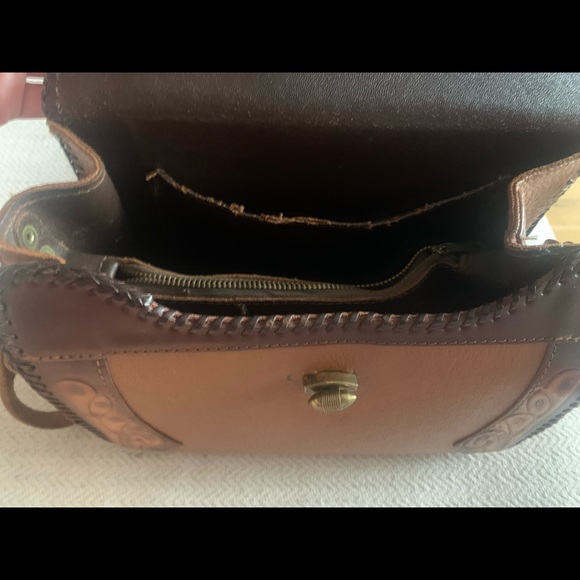 Joo Kay Hand Tooled Vintage Bag - Picture 5 of 5